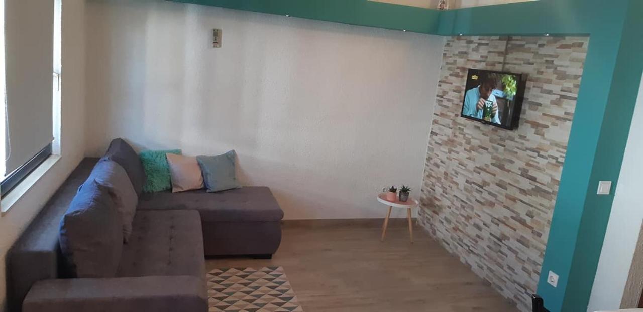 Apartments Lola Biograd Na Moru Exterior photo